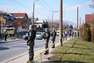 Opsadno stanje pred Sudom BiH pred dolazak Dodika