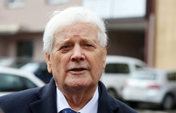 Jutros došao na posao: SIPA nije uhapsila Fikreta Abdića, samo mu uručen poziv