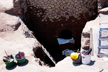 Izuzetno očuvano tijelo pronađeno u „Kerberovoj grobnici“ u Italiji: Naučnici istražuju 2.000 godina stari sarkofag