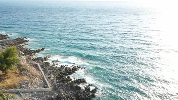 Kobno slikanje na stijeni: Helikopter traga za djevojkom iz Srbije koja se utopila u Crnoj Gori