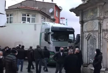 Kamiondžija iz Srbije napravio haos na ulicama Istanbula (VIDEO)