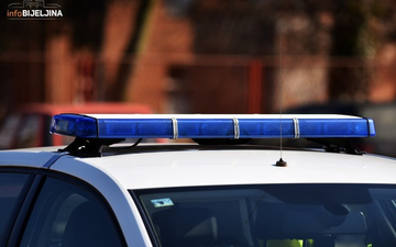 Omarska: Poginuo kada se “opelom” zakucao u drvored pored puta