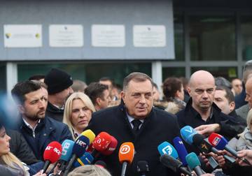 Odbrana podnosi žalbu Sudu BiH: Ne odustaju od zahtjeva da se Dodiku i Lukiću sudi u Banjaluci