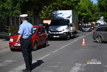 Bijeljina: Vozilo udarilo biciklistu, zadržan u bolnici