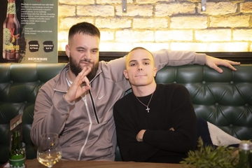 Evo ko se obogatio od jutjuba: Ovi pjevači su ZARADILI OGROMNE SUME NOVCA