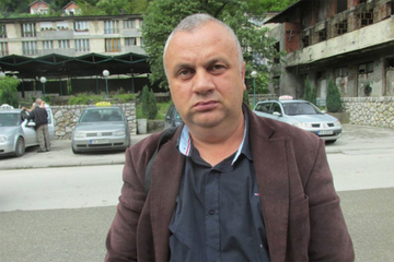 Vojin Pavlović osuđen na dvije i po godine zatvora zbog veličanja Ratka Mladića