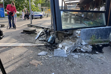 Maloljetnica automobilom uletjela u beogradski kafić, ima povrijeđenih