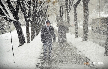Nevrijeme stiglo u Hrvatsku: Snijeg okovao sjever zemlje, UPALJEN CRVENI METEOALARM
