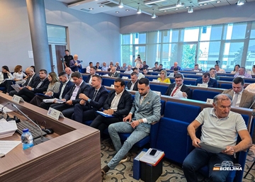 Počela sjednica Skupštine grada Bijeljina: O čemu će odbornici raspravljati? (FOTO)