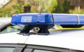 Osumnjičena da je sa 2,55 promila šakom udarila policajca