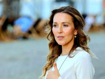 Ovako je izgledala Jelena Đoković kada se prvi put pojavila s Novakom u javnosti (FOTO)