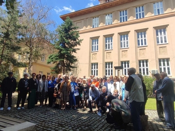 Nekadašnji bijeljinski gimnazijalci proslavili 50 godina od mature: Dali veliki doprinos za razvoj svog grada (FOTO)