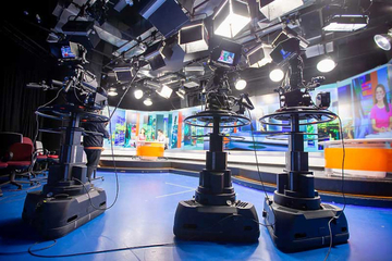 Blokirani računi Una TV u Srbiji