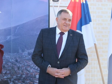 Dodik: Srpska vodi računa da za svaki uzrast djece i omladine obezbijedi dobre uslove