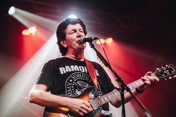 Bajaga se oglasio nakon vijesti da se liječio od alkoholizma: "Super se osećam"