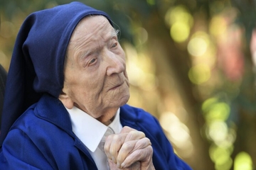Preminula časna sestra Andre, najstarija osoba na svijetu