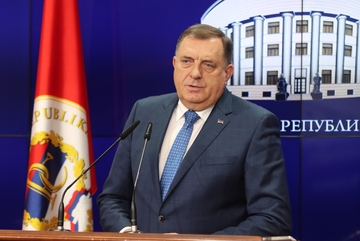 Dodik najavio: Nijedna odluka iz sektora odbrane neće proći dok god je ministar Zukan Helez