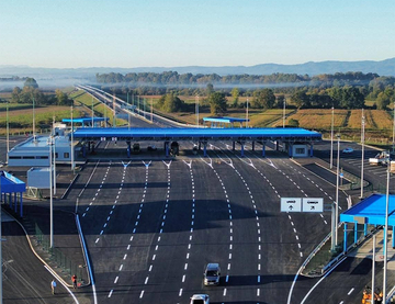 Milioni uloženi, rampa spuštena: Novi granični prelaz kod Gradiške i dalje zatvoren, dijaspora satima čeka