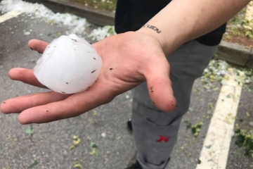 Nevrijeme pogodilo Čačak, padao led veličine jajeta