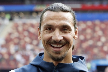 Ibrahimović na festival u Sanremu izašao uz narodnjački hit