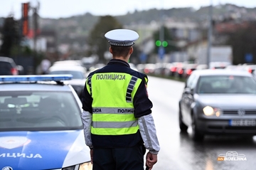 Opsadno stanje u Banjaluci, policija traga za pritvorenikom koji je pobjegao iz suda