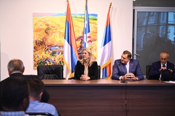 Cvijanovićeva i Dodik sa najistaknutijim ratnim komandantima sa regije