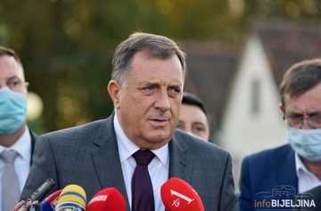 Dodik: Šmit od sljedeće sedmice neće moći ući u Republiku Srpsku