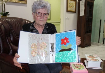 Orhideje, leptiri i kutije sa cvjetnim motivima: Dragica Lendić, penzionerka iz Gradiške probudila u sebi umjetnika (FOTO)