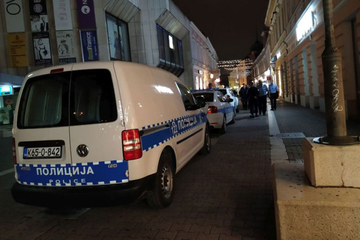 PUCNJAVA U CENTRU BANJALUKE Negodovali zbog kraja radnog vremena noćnog kluba, pa se sukobili sa redarima