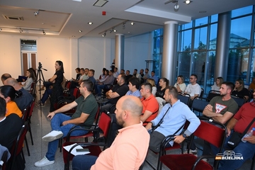 Bijes roditelja u Bijeljini: „Ako nema para za djecu – neka ih čuva gradska vlast“