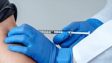 Počela vakcinacija medicinskih radnika iz RS u Srbiji