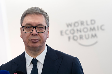 Vučić poručuje iz Davosa: Od sutra se istorija piše drugačije