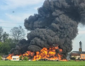 Bijeljina: Požar u Patkovači stavljen pod kontrolu (VIDEO)