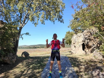 Zvorničanin zaposlen u MUP-u trči za bolesnu djecu: “Ne možemo spasiti svijet, ali ga možemo učiniti ljepšim”