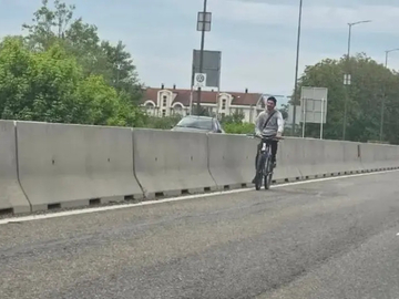 Vozio bicikl u suprotnom smjeru na brzom putu Banjaluka- Laktaši