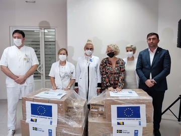 Dva prenosiva ultrazvučna aparata za bijeljinski Dom zdravlja (FOTO)