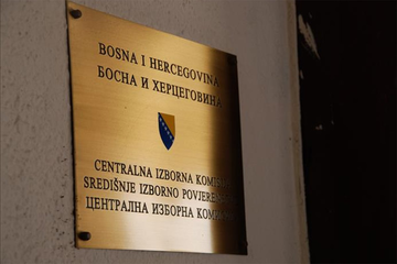 Oglasio se CIK nakon oduzimanja mandata Miloradu Dodiku