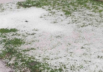 Snažno nevrijeme pogodilo Tuzlu (FOTO)