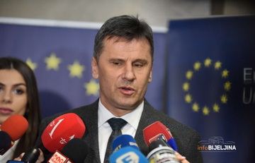 Novalić: Imamo vanrednu situaciju, podsjeća na 16. mart 2020.