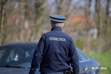 Bijeljina: Od nesavjesnog vozača oduzeta "opel astra", za kazne duguje 4.000 KM