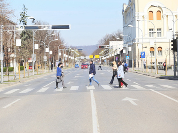 Ekonomisti upozoravaju: Građane BiH u 2026. čekaju lažna obećanja, skuplji život i političko natezanje