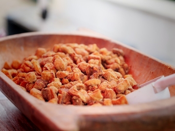 Čvarci u Hrvatskoj tri puta skuplji nego u Srbiji