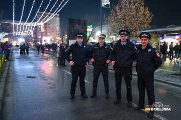 Bijeljina: Novogodišnja noć protekla mirno (FOTO)