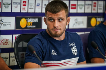 Hrvati zvali policiju radi Srbina koji je pokazao tri prsta poslije zlata u Zagrebu (VIDEO)