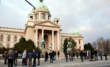 Protest ugostitelja u Beogradu protiv novih mjera Kriznog štaba