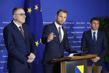 Stanivuković nakon sastanka u Sarajevu: Mi smo zadnji, zarobljeni u blokadi