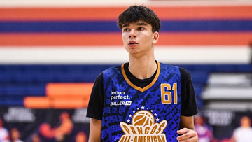 Tatinim stopama: Sin Peđe Stojakovića majstorijom zaludio Amerikance (VIDEO)