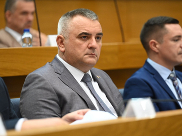 Ko će se pojaviti na konsultacijama sa Minićem