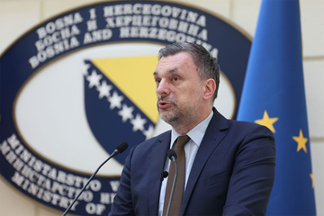 Konaković traži angažman EUFOR-a u hapšenju Dodika!