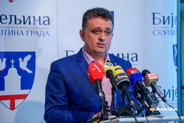 Lazarević: Priča gradonačelnika o borbi protiv kriminala predstavlja šarenu lažu